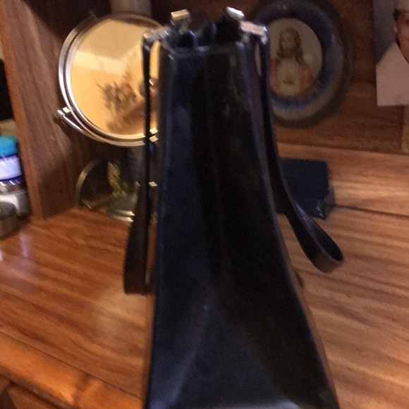 Kate Spade Bag - Picture 6 of 8